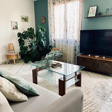 Feriehus La P'tite Ambrieroise *