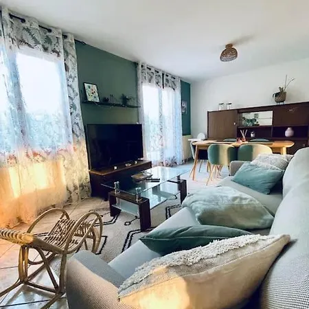 Dom wakacyjny La P'tite Ambrieroise *