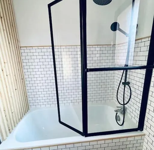 La P'tite Ambrièroise Hébergement de vacances